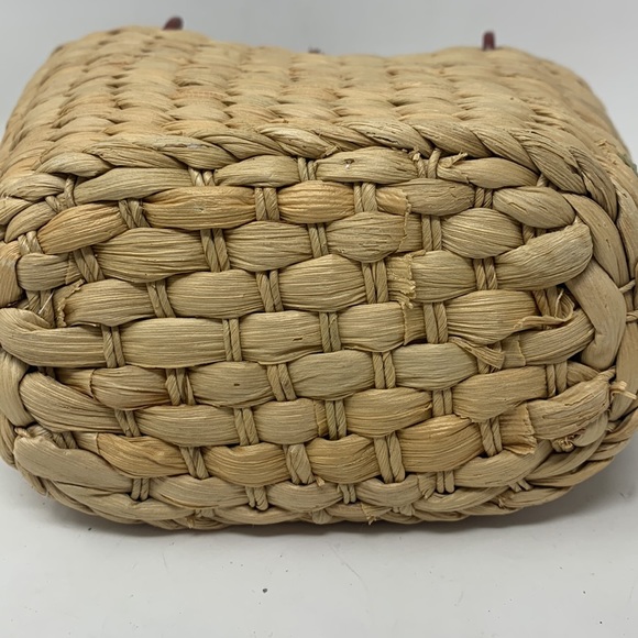 Rattan woven small top handle floral purse interior brown fabric - Picture 6 of 6